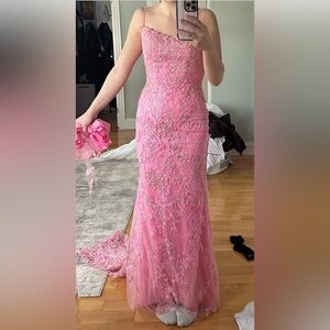 Stunning formal grown